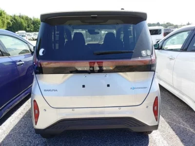 Nissan SAKURA