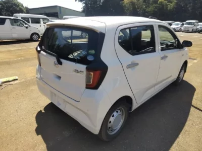 Daihatsu MIRA E S