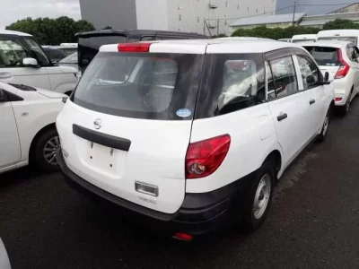 Nissan AD