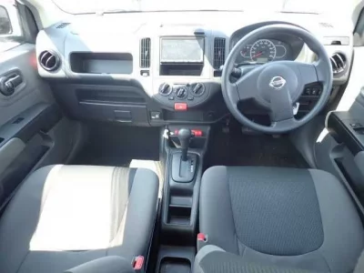 Nissan AD