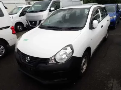 Nissan AD