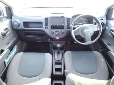Nissan AD