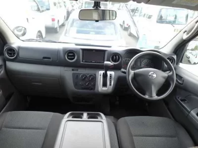 Nissan CARAVAN VAN