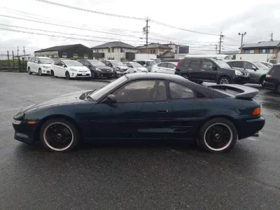 Toyota MR2