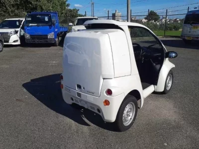 Toyota COMS