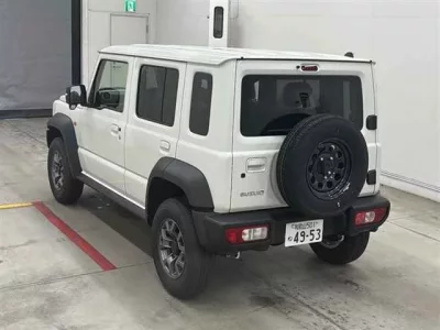 Suzuki JIMNY NOMADE