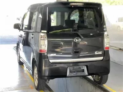 Daihatsu TANTO EXE