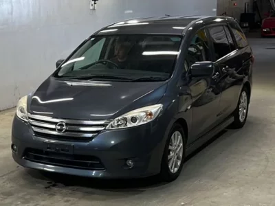 Nissan LAFESTA
