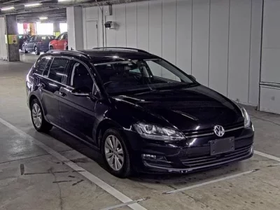 Volkswagen GOLF VARIANT