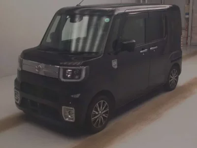 Toyota PIXIS MEGA