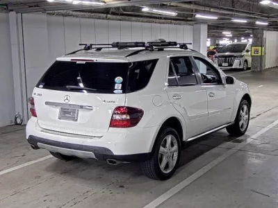 Mercedes-Benz ML CLASS
