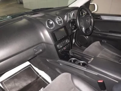 Mercedes-Benz ML CLASS
