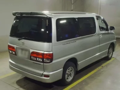 Toyota HIACE REGIUS