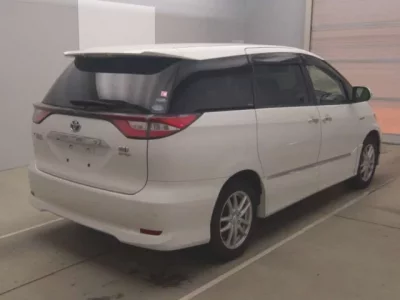 Toyota ESTIMA HYBRID