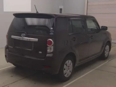 Toyota COROLLA RUMION