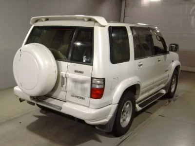 Isuzu BIGHORN