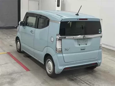 Honda N BOX SLASH