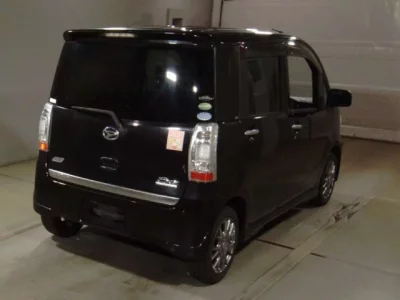 Daihatsu TANTO EXE