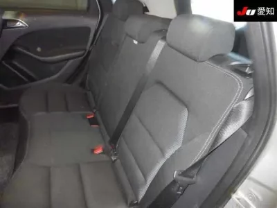 Mercedes-Benz B CLASS