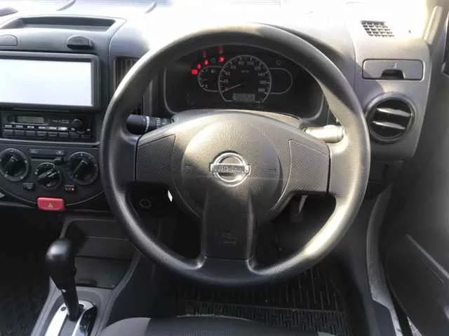 Nissan AD