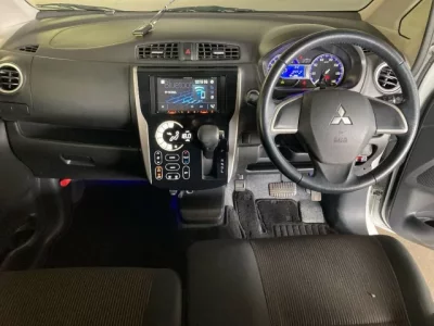 Mitsubishi EK CUSTOM