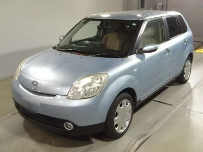 Mazda VERISA