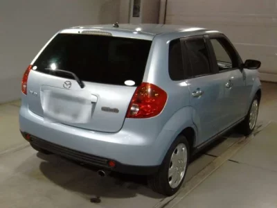 Mazda VERISA