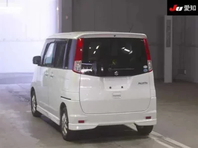 Suzuki PALETTE