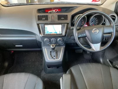 Nissan LAFESTA