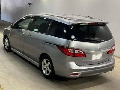Nissan LAFESTA