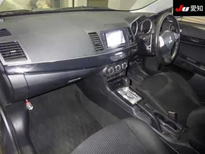 Mitsubishi GALANT FORTIS