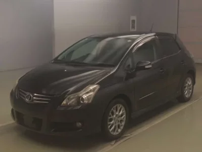 Toyota BLADE