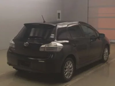 Toyota BLADE