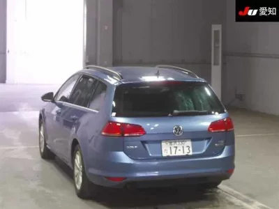Volkswagen GOLF VARIANT