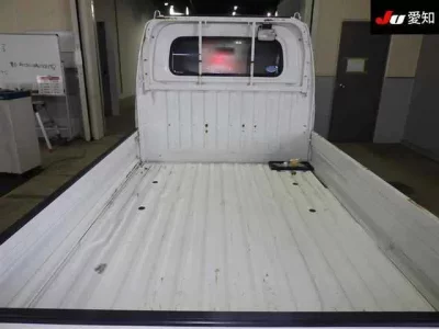 Nissan CLIPPER TRUCK