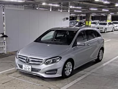 Mercedes-Benz B CLASS