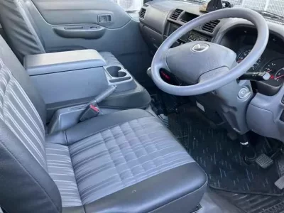 Mazda BONGO VAN