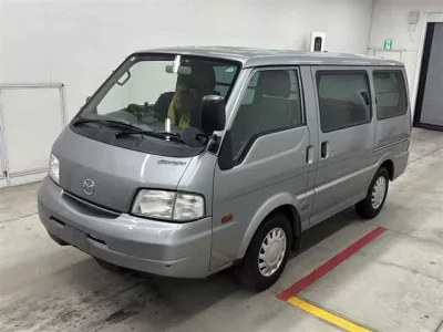 Mazda BONGO VAN