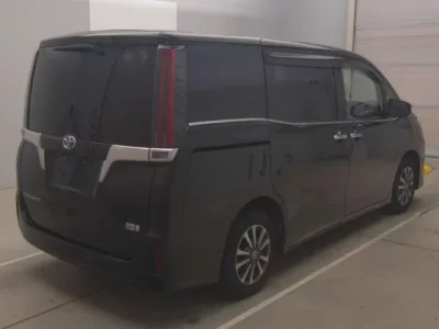 Toyota ESQUIRE