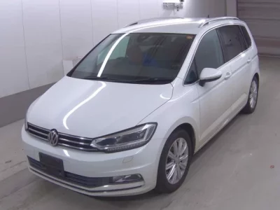 Volkswagen GOLF TOURAN