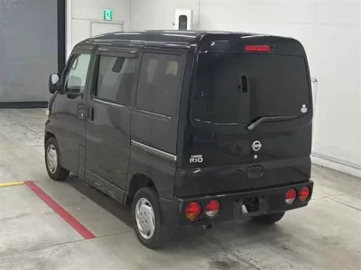 Nissan CLIPPER RIO
