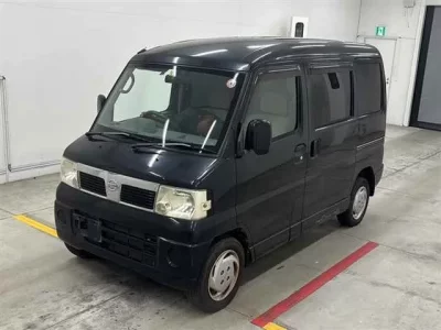 Nissan CLIPPER RIO