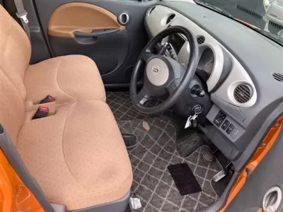 Daihatsu MOVE LATTE
