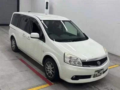 Nissan LAFESTA