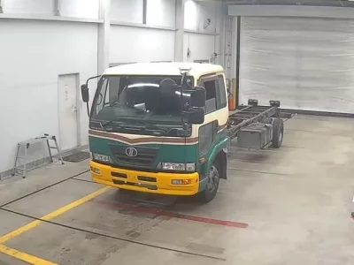 Nissan CONDOR