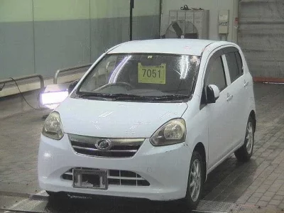 Daihatsu MIRA E S