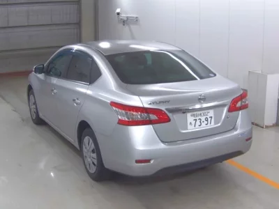 Nissan SYLPHY