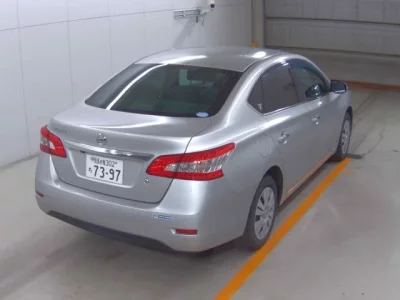 Nissan SYLPHY