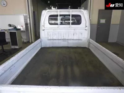 Nissan CLIPPER TRUCK