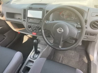 Nissan AD